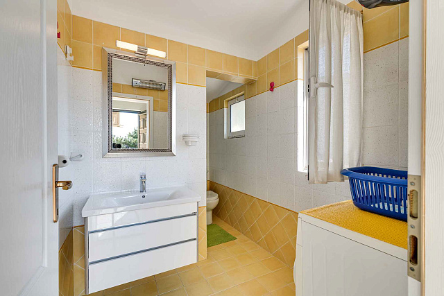 Villa with 3 Separate Apartments – Ideal Investment Opportunity for a Mini-Hotel — photo 14